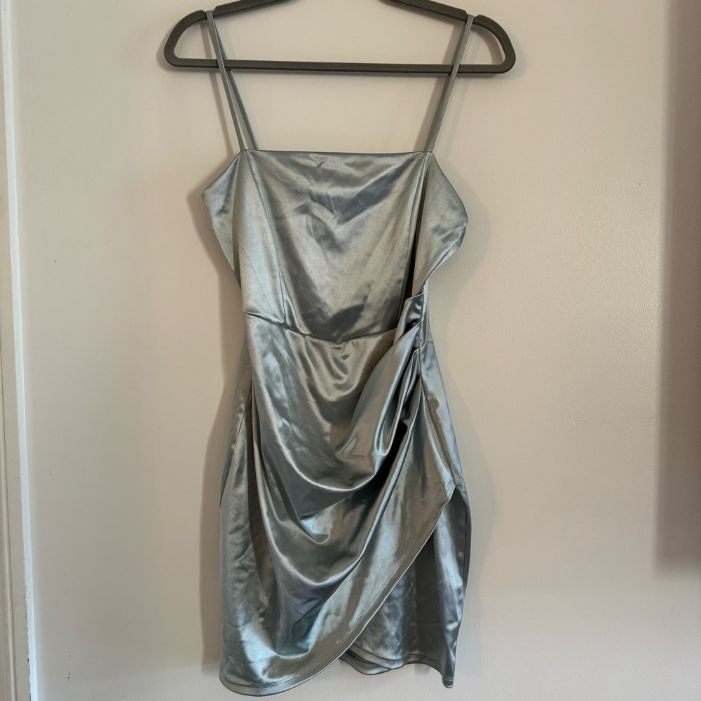 Windsor above the knee silk dress mint